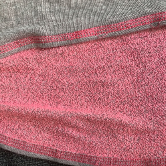 Soulcycle grey and pink long sleeve shirt - Picture 3 of 5